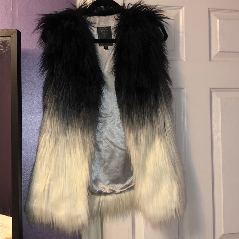 Guess. Faux fur. Perfect condition. Worn once